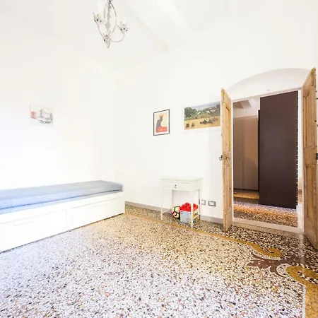 Leo's House By Holidayhome24 Gênes